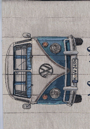 Naturfarbiger Dekostoff (Gobelin) mit großem VW-Bus Motiv in Blau